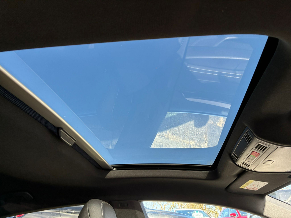 2022 Volkswagen Arteon - image 12