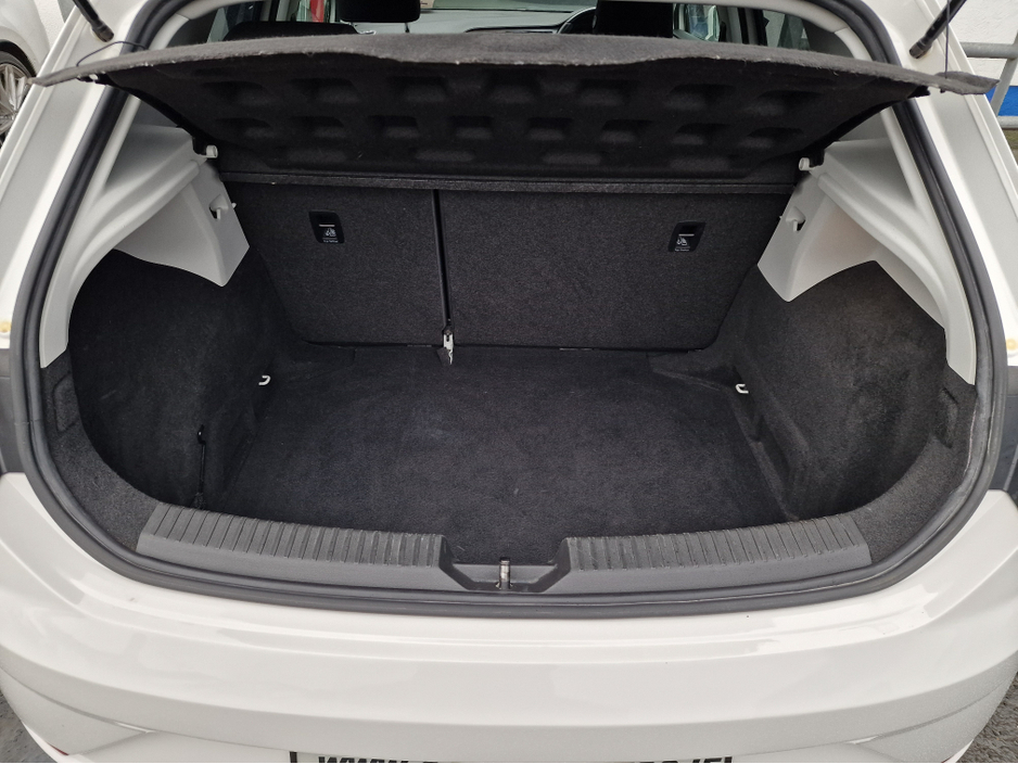 2017 SEAT Leon SE TECHNOLOGY-1.2 PETROL-LOW MILES €13,950