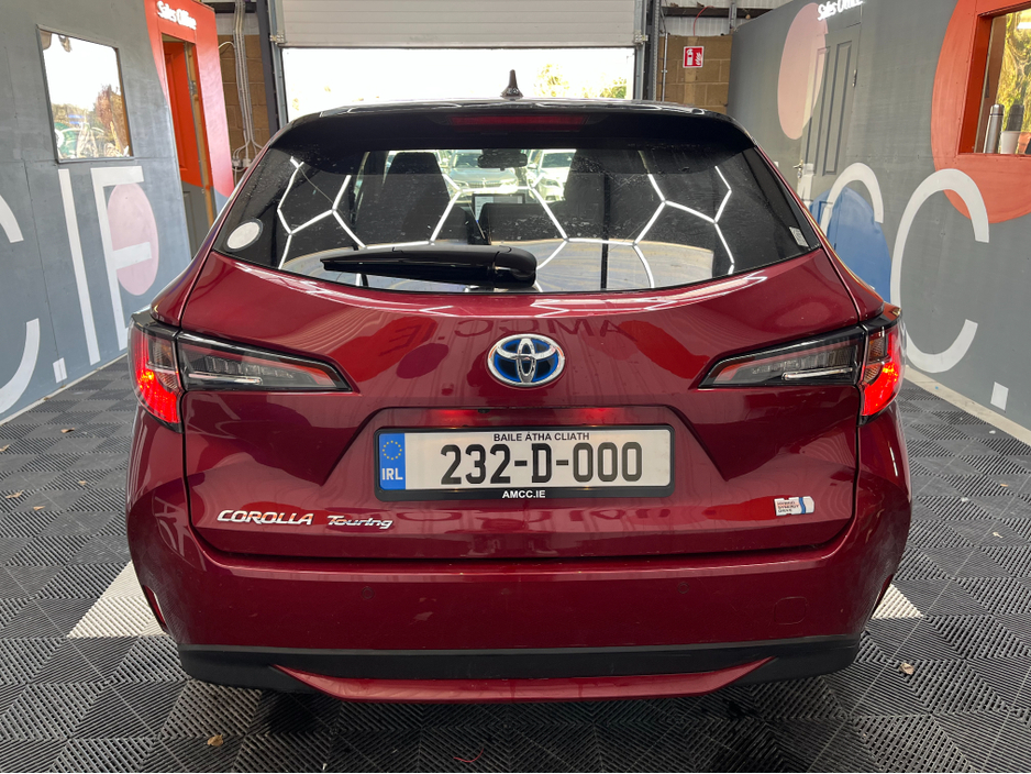 2023 Toyota Corolla - image 3