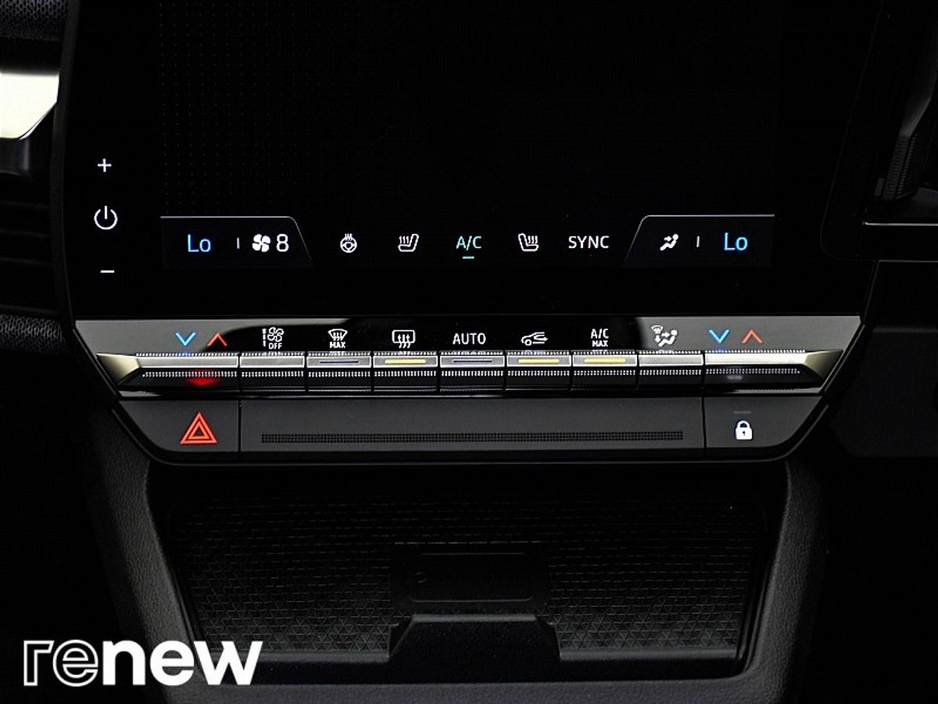 2023 Renault Megane E-Tech Equilibre EV60 220hp €25,990