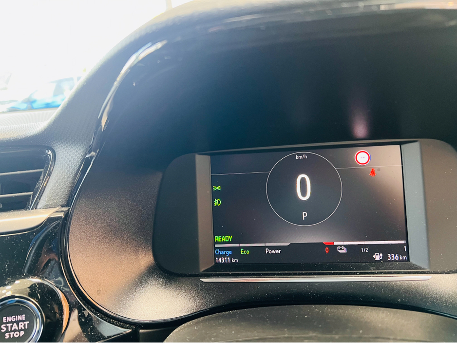 2022 Opel Corsa - image 7