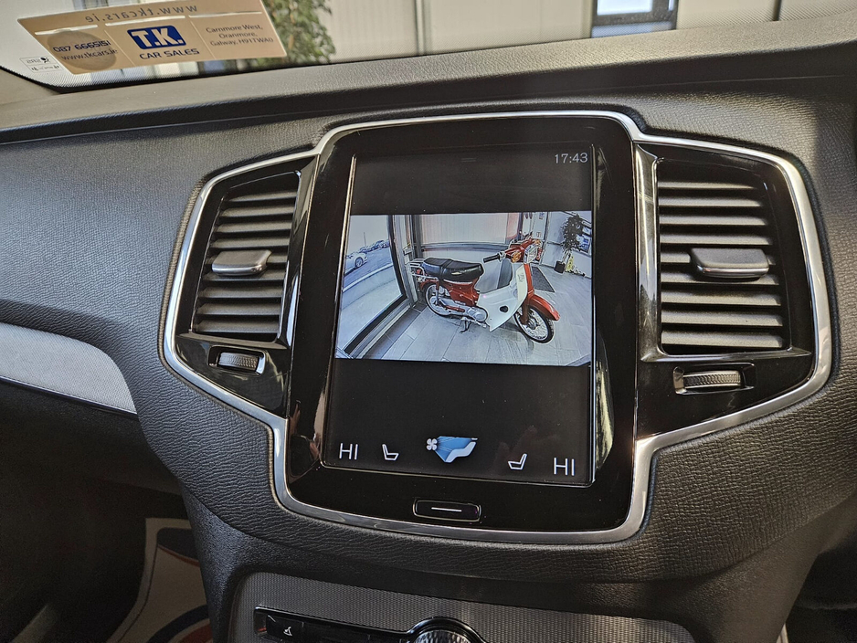 2018 Volvo XC90 - image 18