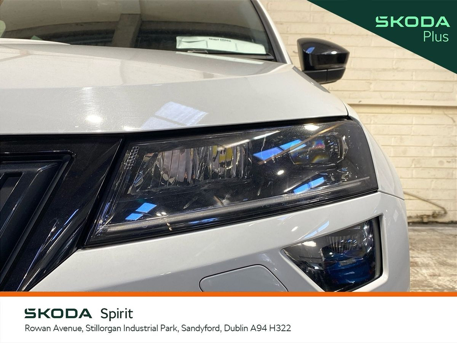 2022 Skoda Karoq - image 14