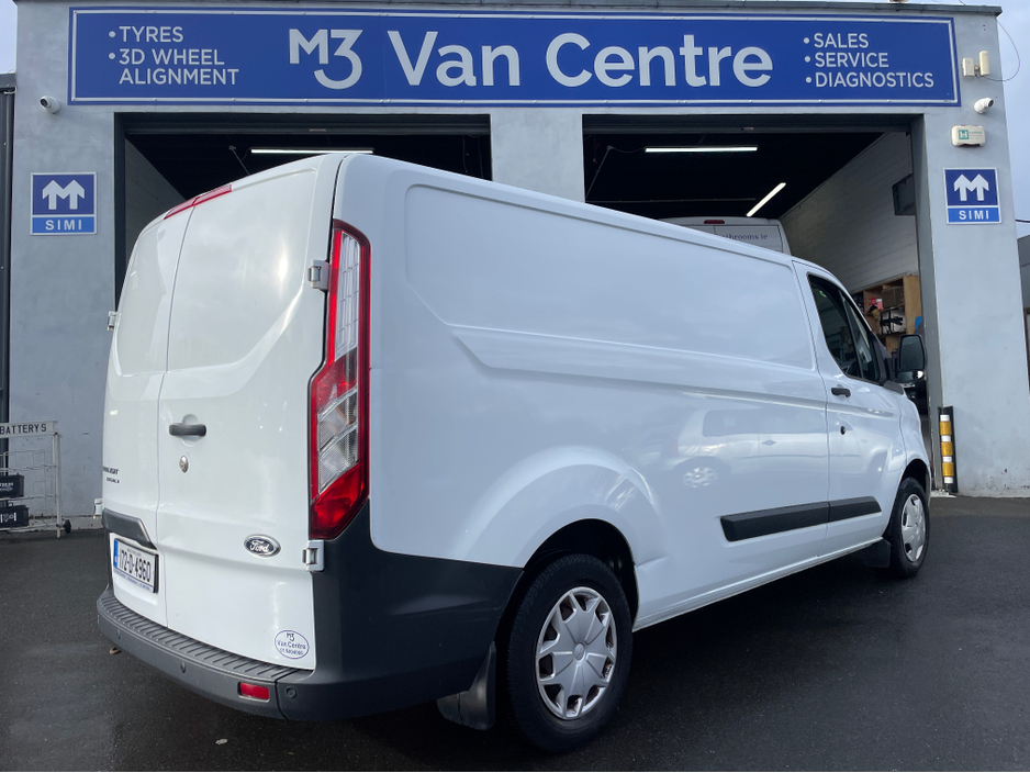 2017 Ford Transit Custom 2071 (172) FORD TRANSIT CUSTOM 290 LWB TRND 2.0 2.0M6 130 3 €10,950