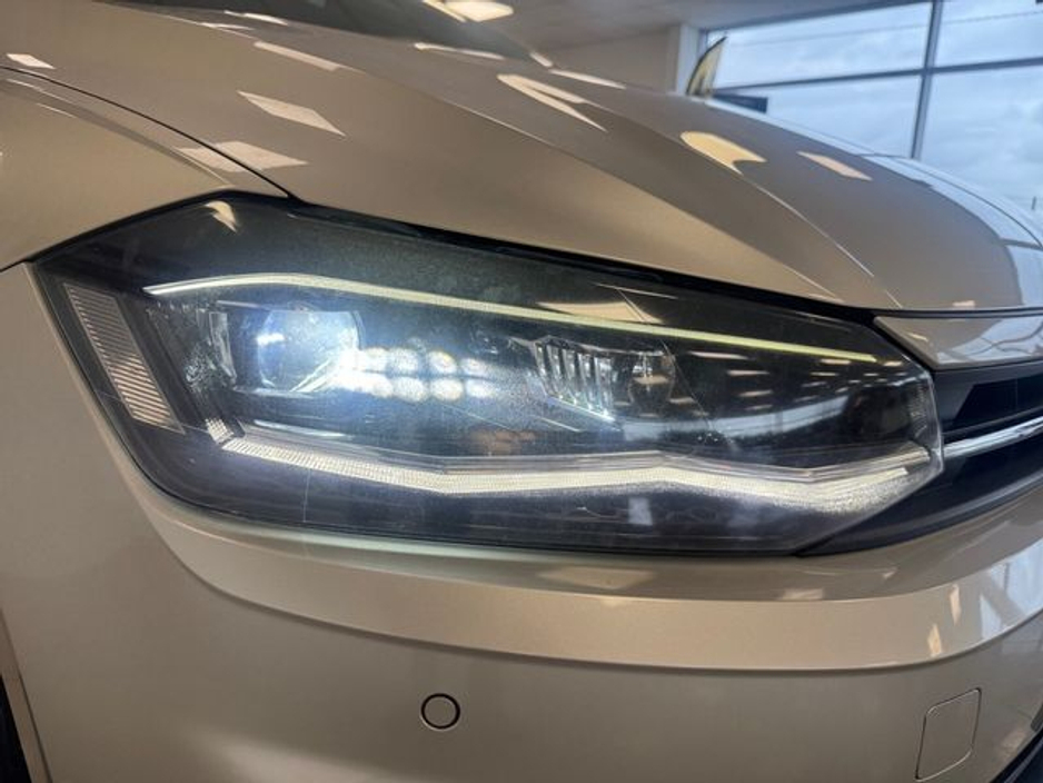 2019 Volkswagen Polo - image 20