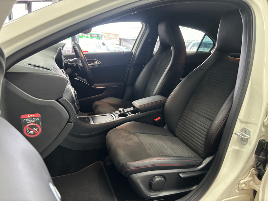 2014 Mercedes-Benz A Class - image 13