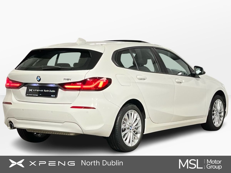 2023 BMW 1 Series 118i SE - Parking Sensors - Panoramic Sunroof - Climate Control - Cruise Control - Apple CarPlay/Android Auto €29,750