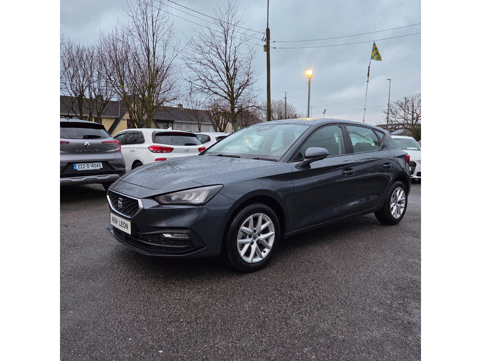 2025 SEAT Leon 1.5 TSI 115hp SE €28,995