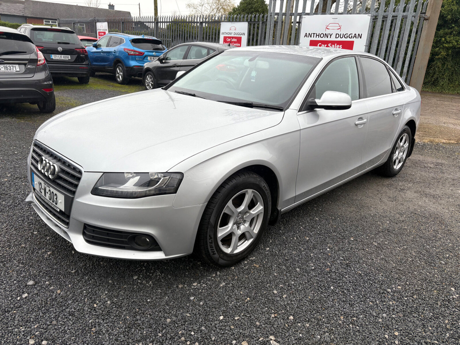 2012 Audi A4 - image 7