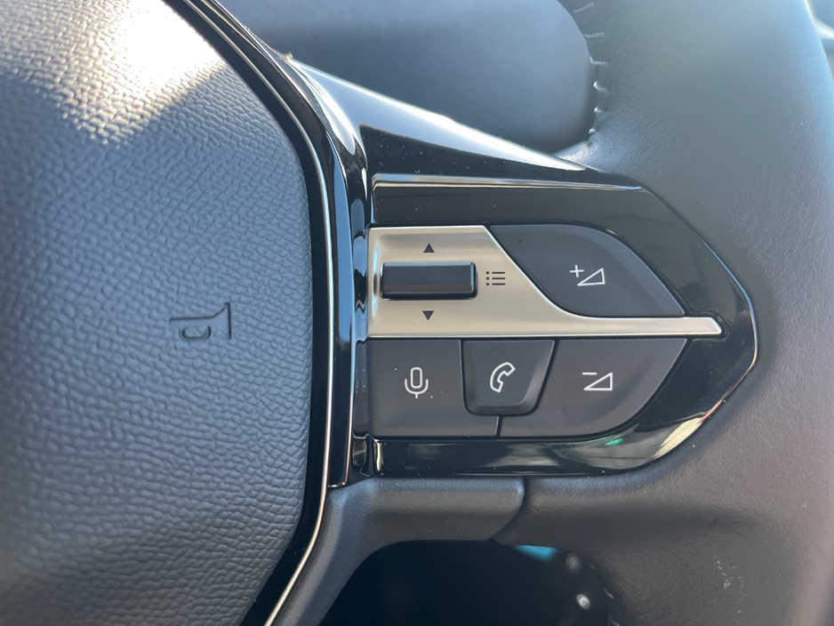 2026 Peugeot Rifter - image 15