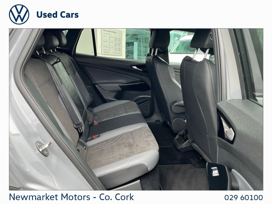 2024 Volkswagen ID.4 - image 3