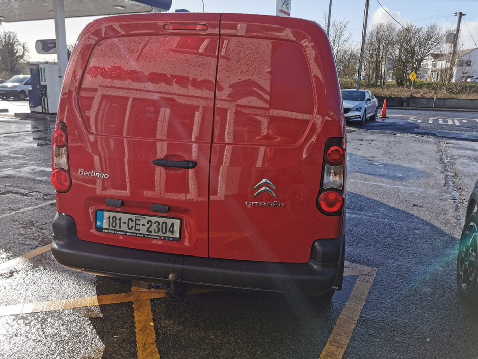2018 Citroen Berlingo - image 9