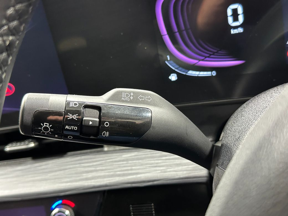 2025 Kia Sportage - image 12