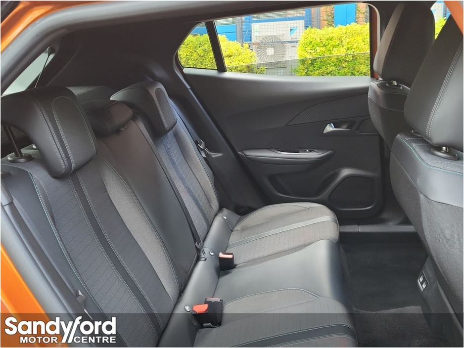 2023 Peugeot 2008 - image 12