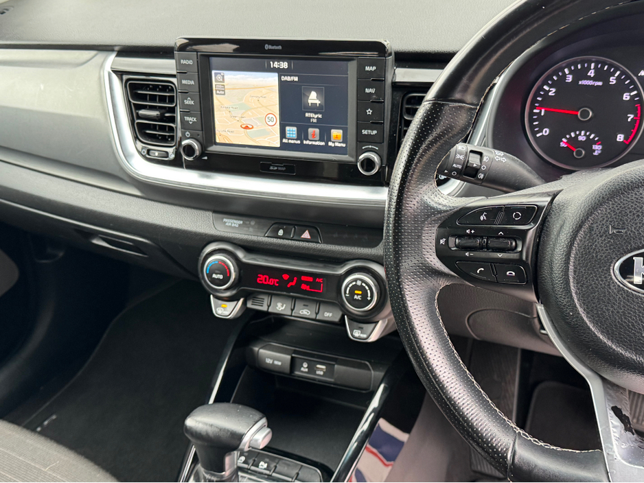 2019 Kia Stonic - image 10