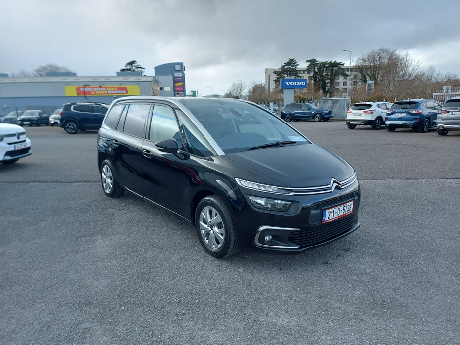 2021 Citroen Grand C4 Picasso - image 3
