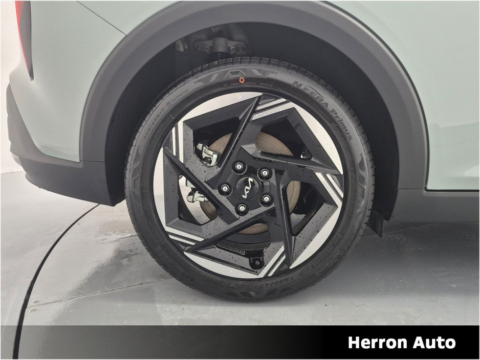 2026 Kia K4 - image 14