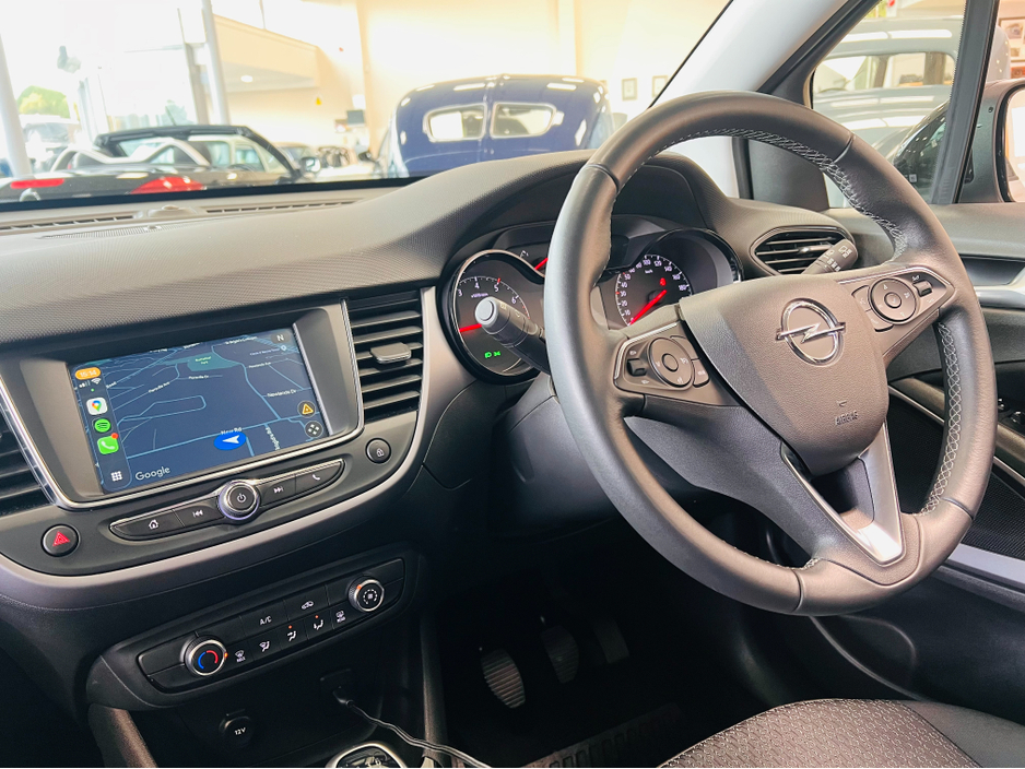 2024 Opel Crossland X 2024 DIESEL High Spec Best Value Front & Rear Park Assist Rear View Camera Apple Car Play www.bolands.ie Est.1955 €21,950