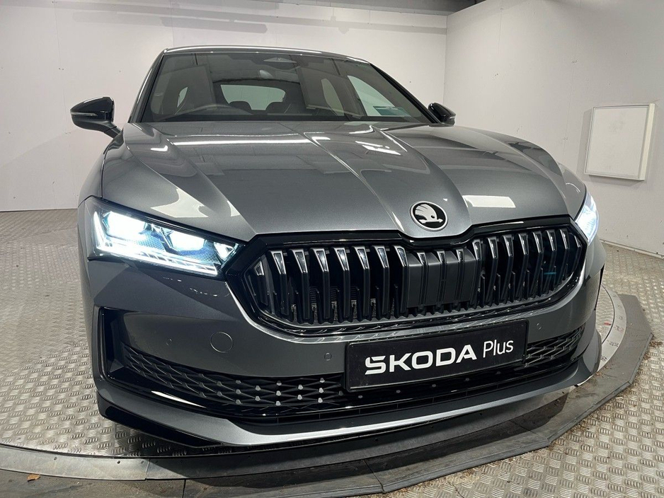 2025 Skoda Superb Sportline DSG 2.0TDI 150BHP - Reversing Camera - Climate Control - Heated Seats - Cruise Control - Keyless Start - Apple CarPlay/Android Auto €53,950