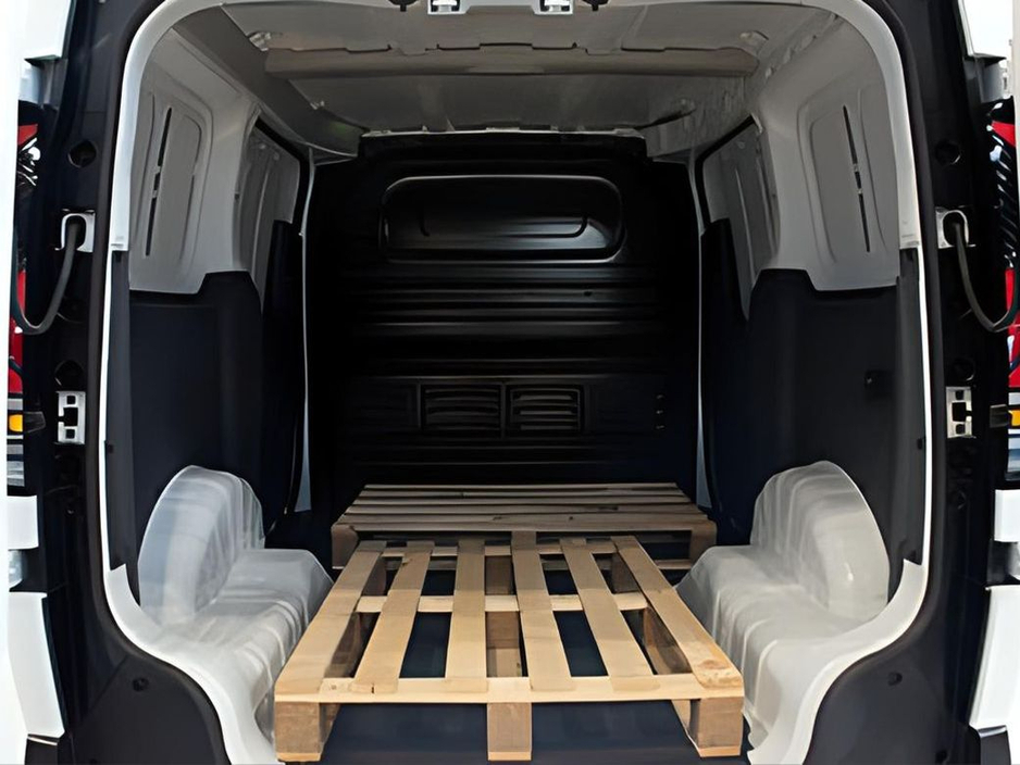 2026 Kia PV5 - image 4