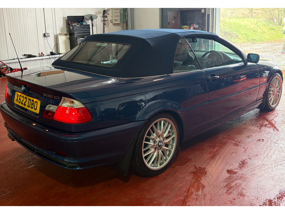 2000 BMW 3 Series - image 12