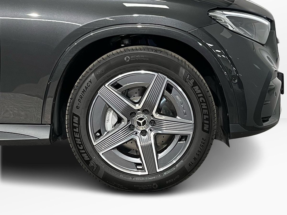 2026 Mercedes-Benz GLC Class - image 7