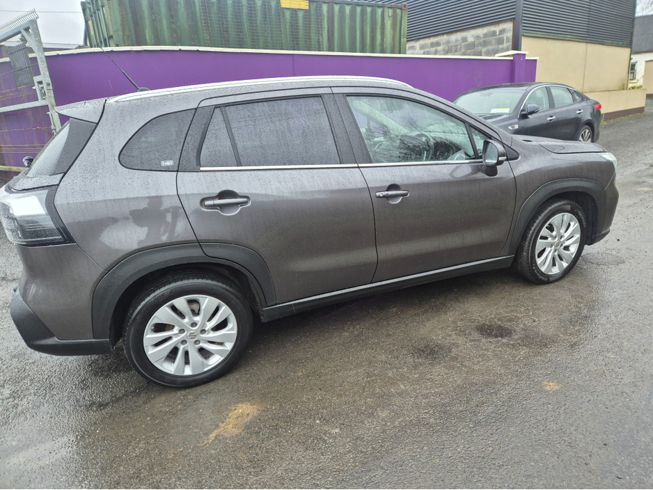 2023 Suzuki SX4 S-CROSS MOTION B-JET BOOSTERJET €22,500