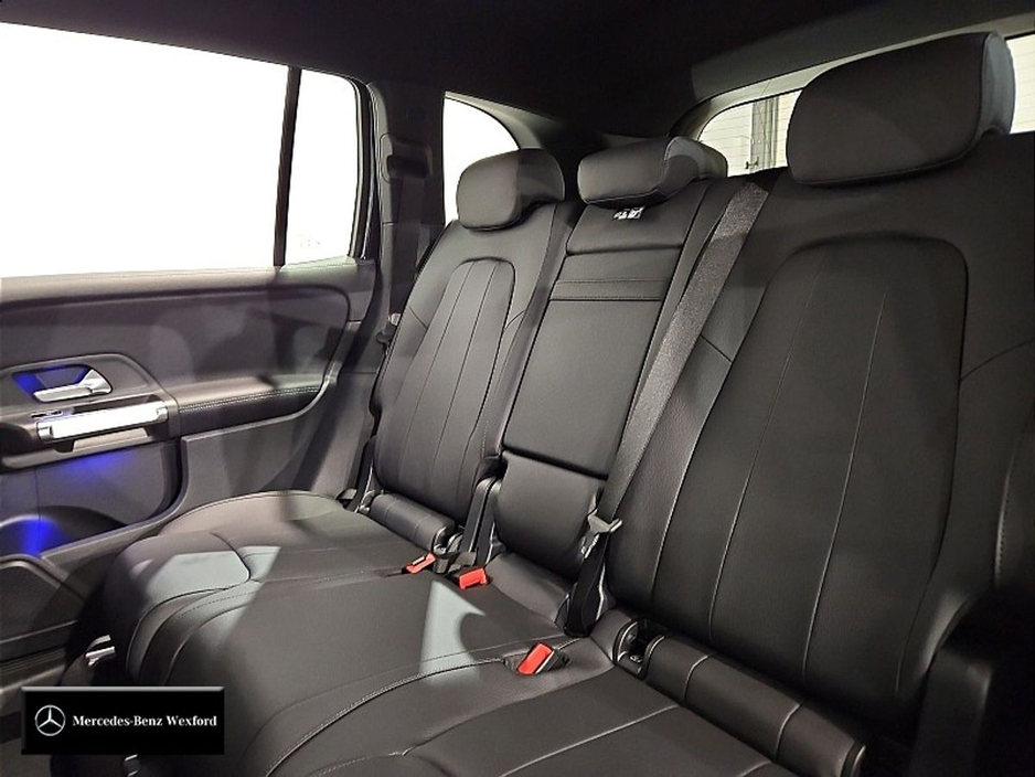 2026 Mercedes-Benz GLB - image 17