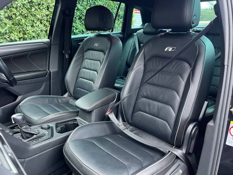 2018 Volkswagen Tiguan - image 6