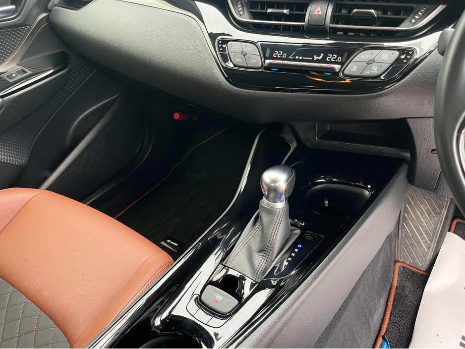 2019 Toyota C-HR - image 16