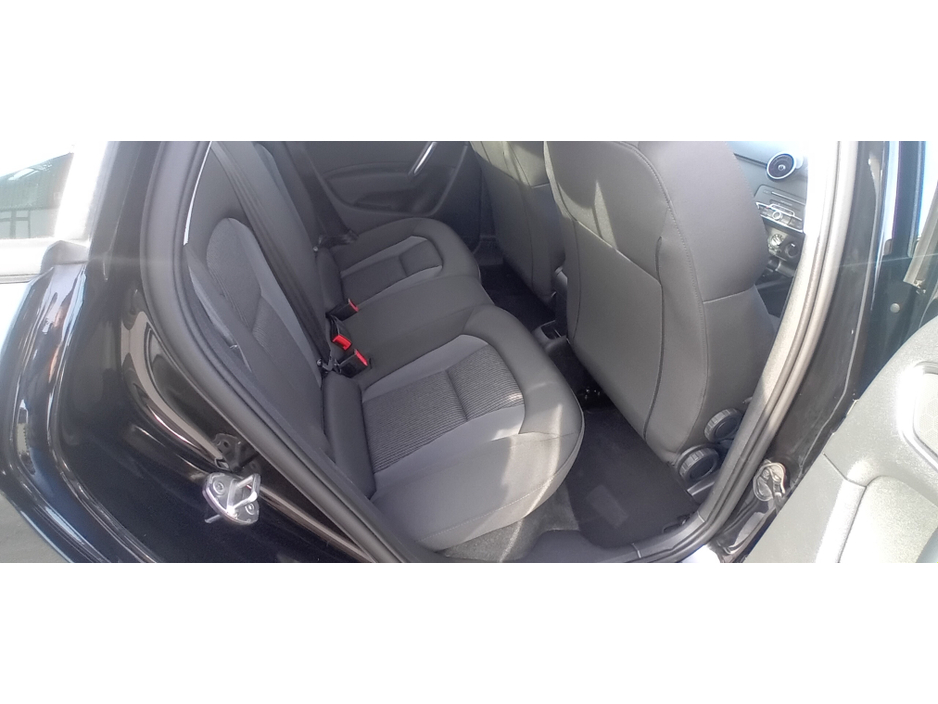 2016 Audi A1 - image 13