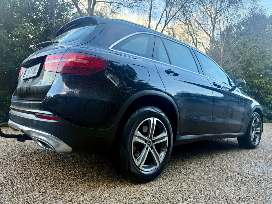 2019 Mercedes-Benz GLC Class 220 D 4MATIC *Full Mercedes Service History* €25,950