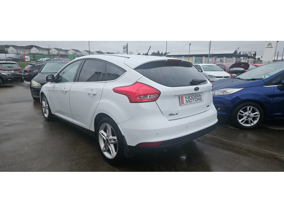 2016 Ford Focus ZETEC APPEARANCE PACK 1.0 ECO 100BHP LOW MILES €8,950