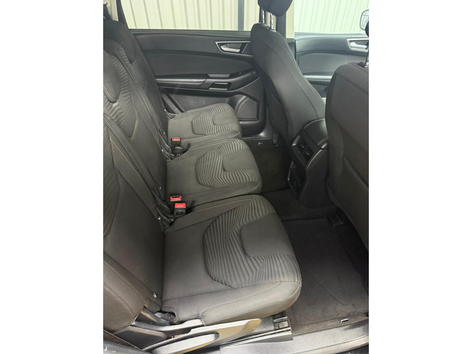 2016 Ford S-Max - image 5