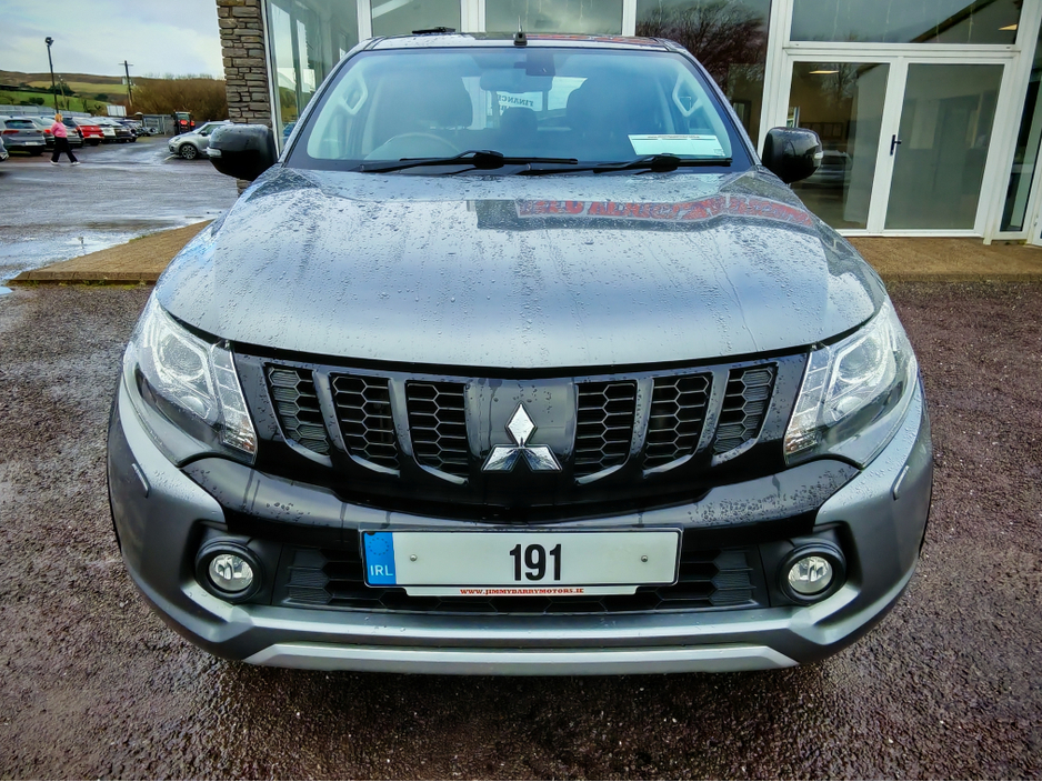 2019 Mitsubishi L200 manual €20,900