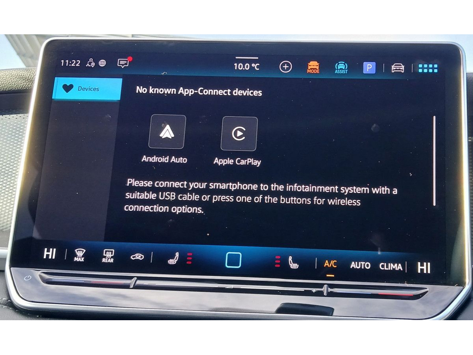 2025 Volkswagen Tayron - image 16