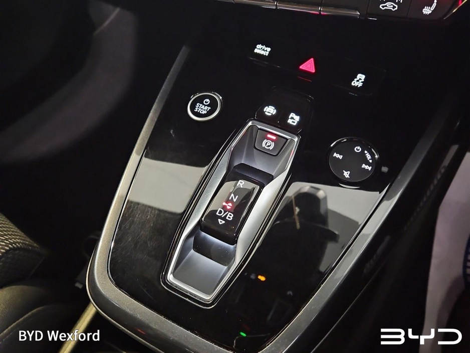 2021 Audi e-tron - image 23