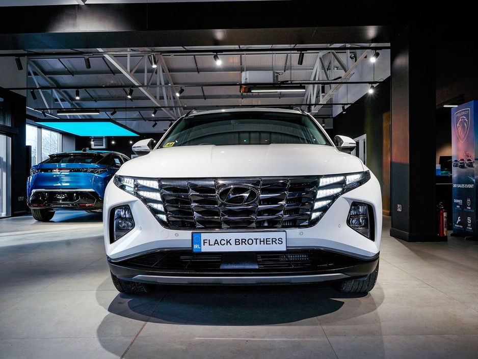 2023 Hyundai Tucson - image 3