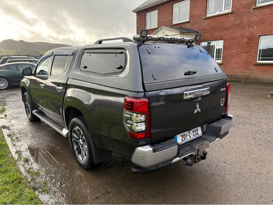 2020 Mitsubishi L200 INSTYLE  AUTO CREWCAB PICK UP