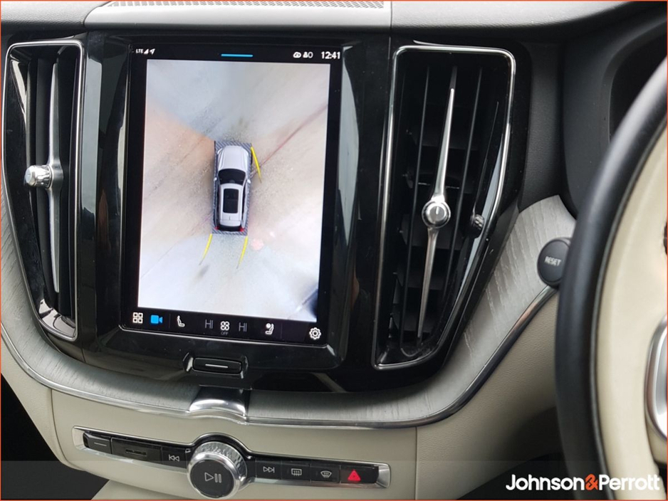 2023 Volvo XC60 T6 350hp AWD PHEV Plus Bright (Two Year Volvo Selekt Warranty + Two Year Volvo Service Plan) €49,900