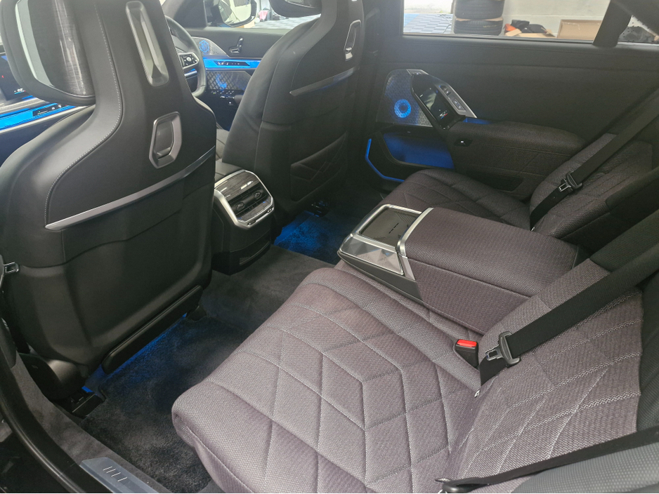 2024 BMW i7 M70 XDRIVE ^^ULTIMATE^^  OVER  €250,000 ++ NEW €170,000