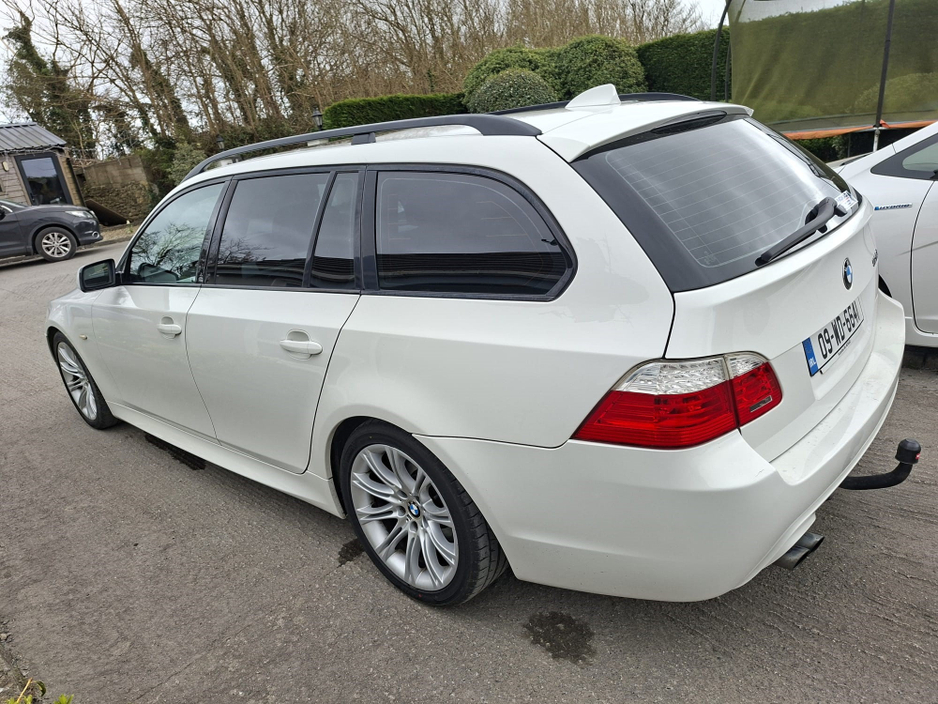 2009 BMW 5 Series - image 5