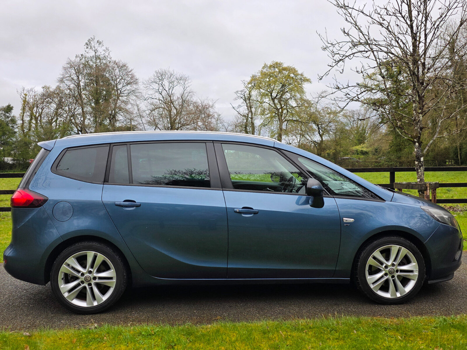2013 Vauxhall Zafira - image 2