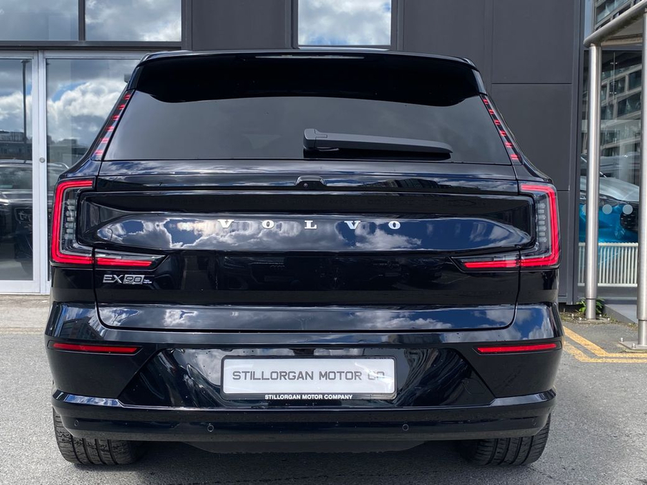 2025 Volvo EX90 - image 5