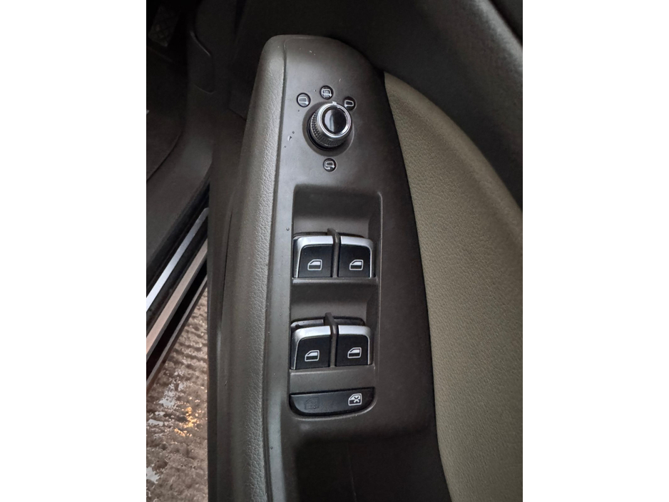 2016 Audi Q5 2.0 TDI 190 Q S-TRONIC SE AUTO 4DR €18,800