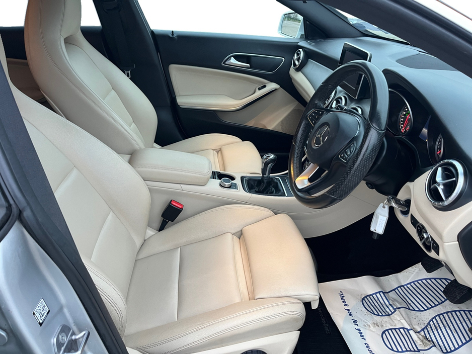 2018 Mercedes-Benz CLA Class - image 14