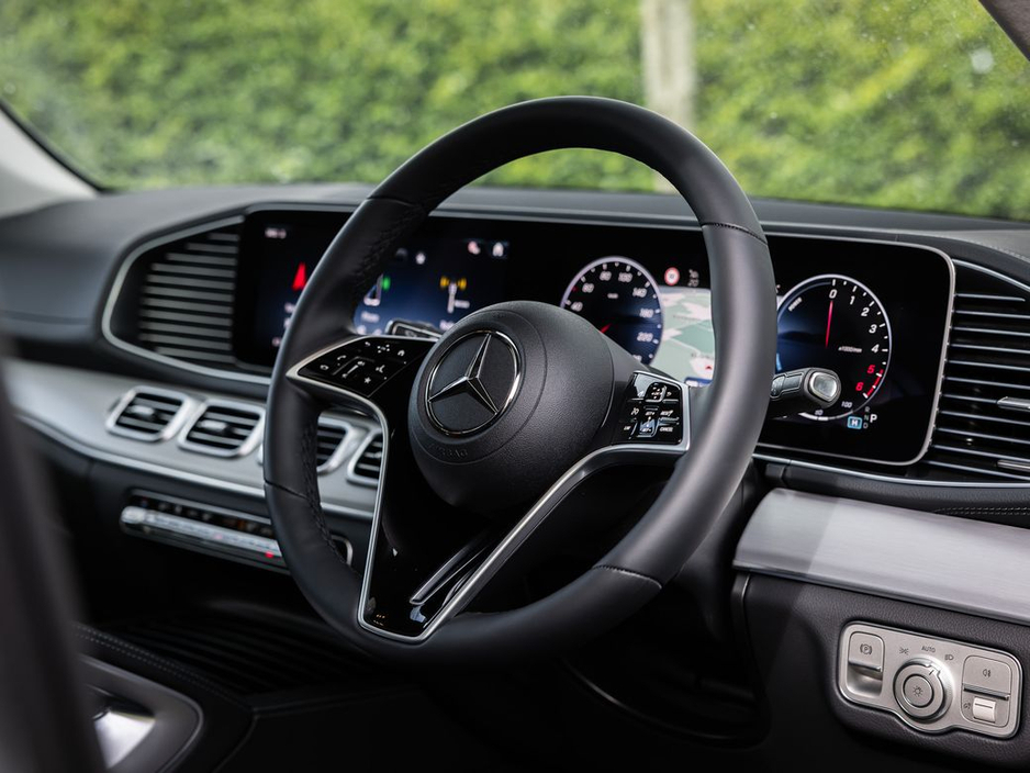 2026 Mercedes-Benz GLE Class - image 15