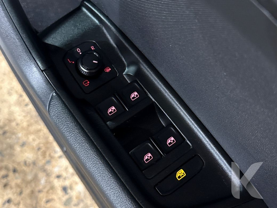 2020 Audi A1 1.0 AUTOMATIC - ALLOY WHEELS - MULTI FUNCTION STEERING WHEEL - CRUISE CONTROL - HEATED SEATS - REVERSE CAMERA €22,950