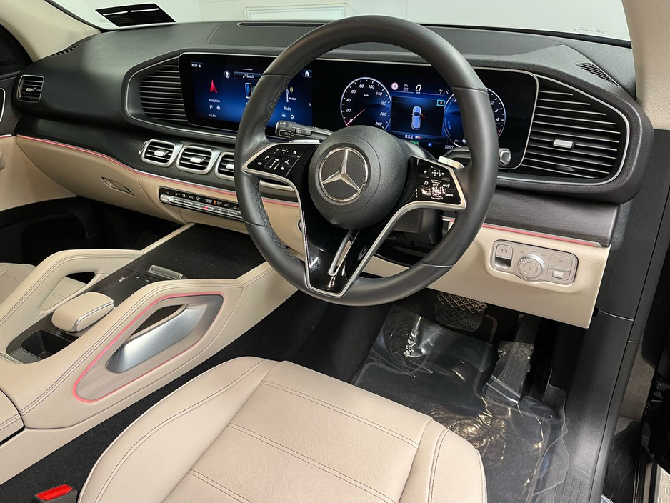 2024 Mercedes-Benz GLE Class - image 8