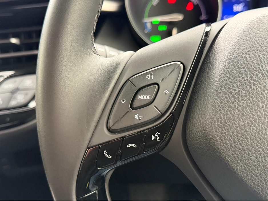 2018 Toyota C-HR (181) 1.8 HYBRID SPORT AUTO €20,450